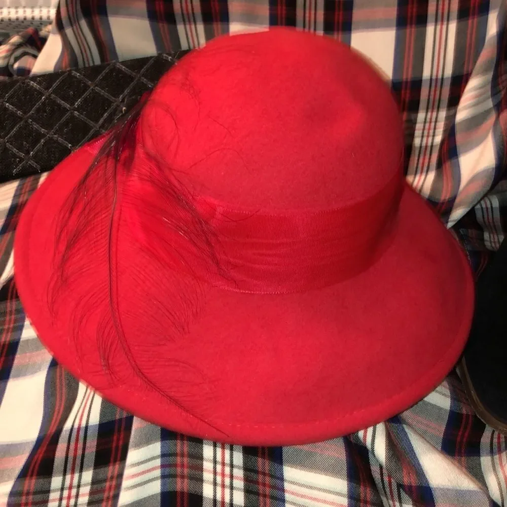 Betmar Retro Vintage 1920s Wool Vibrant Red Ladies Bow Feather & Pin Hat - Picture 6 of 16